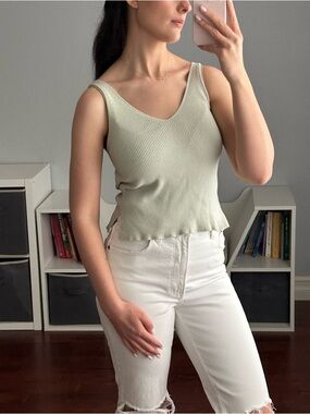 Abercrombie and Fitch Ribbed light green tank top